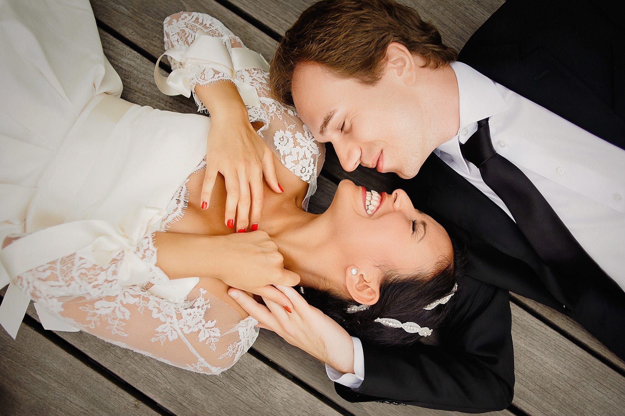 shot lists with hundreds of items — the camera follows the day, not a checklist | noon ceremonies in hard sun — the light flattens the body and bites the highlights | Pinterest-pose recreation — the body locks when it tries to perform someone else's photo