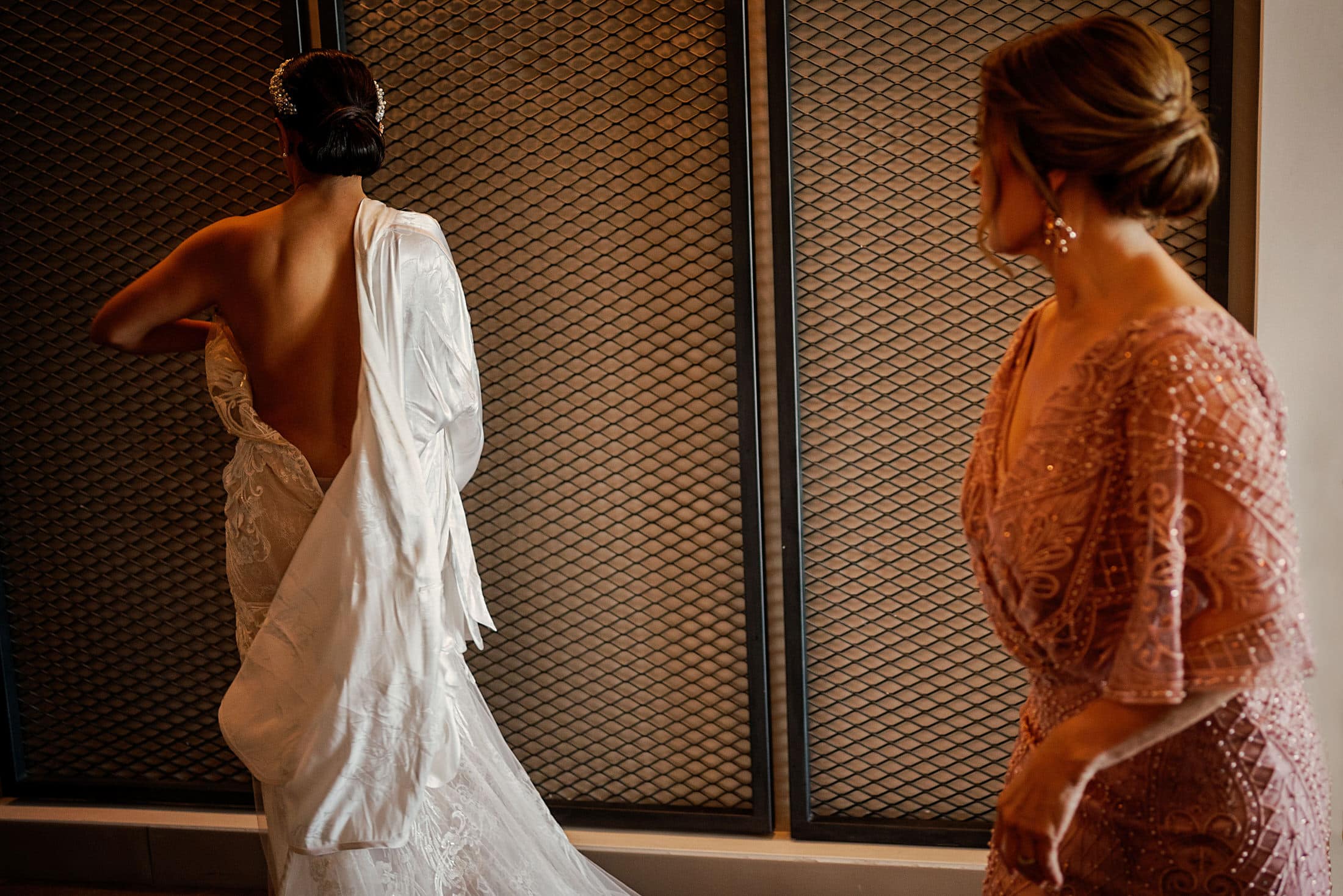 morning — soft indirect light in hotel rooms for getting-ready frames | ceremony — verify policies and exact location with the venue | couple portraits — interior architectural backdrops and any available outdoor spaces